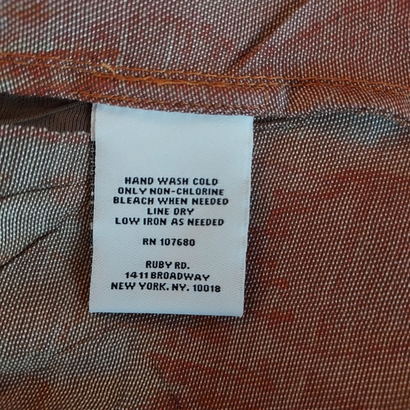 Ruby Rd. Rayon/Poly/Linen Blend Jacket in a Crinkled Lightweight Jean Jkt Style. - Picture 10 of 16